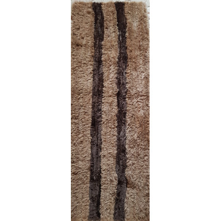 Tkaný koberec z ovčích kůží 150 x 60 cm